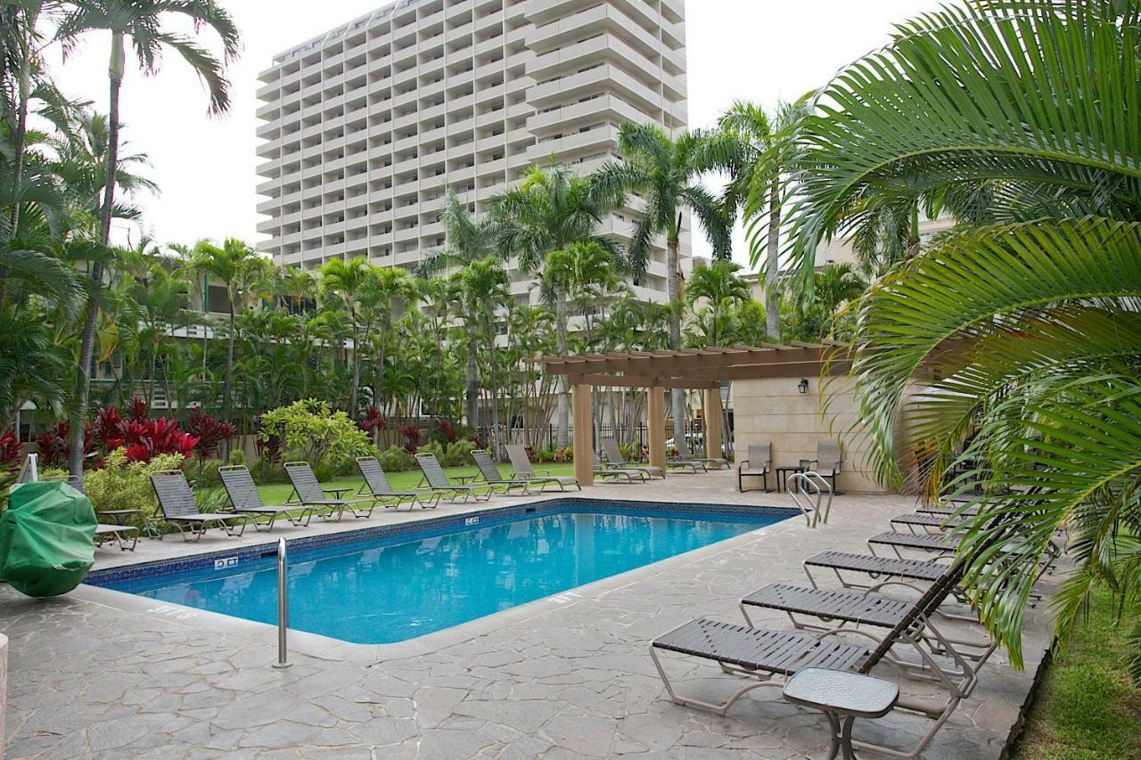 Wyndham Vacation Resorts Royal Garden At Waikiki Honolulu Exterior photo